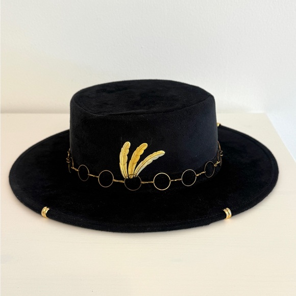 Sombreros Arte Colombiano Black Cordobés Hat Gold Accents Size Small